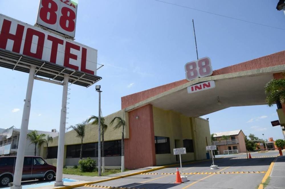 Capital O 88 Inn San Nicolas de los Garza ภายนอก รูปภาพ